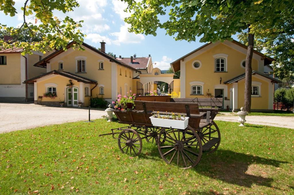 Schlosshotel Zamek Zdíkov Εξωτερικό φωτογραφία