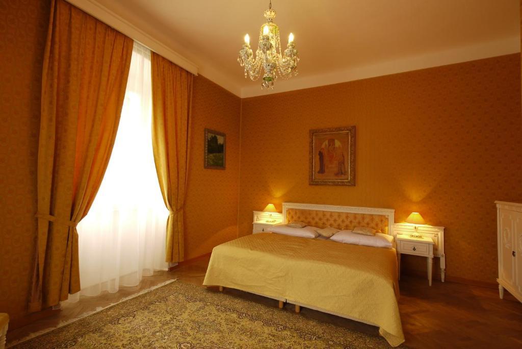 Schlosshotel Zamek Zdíkov Δωμάτιο φωτογραφία