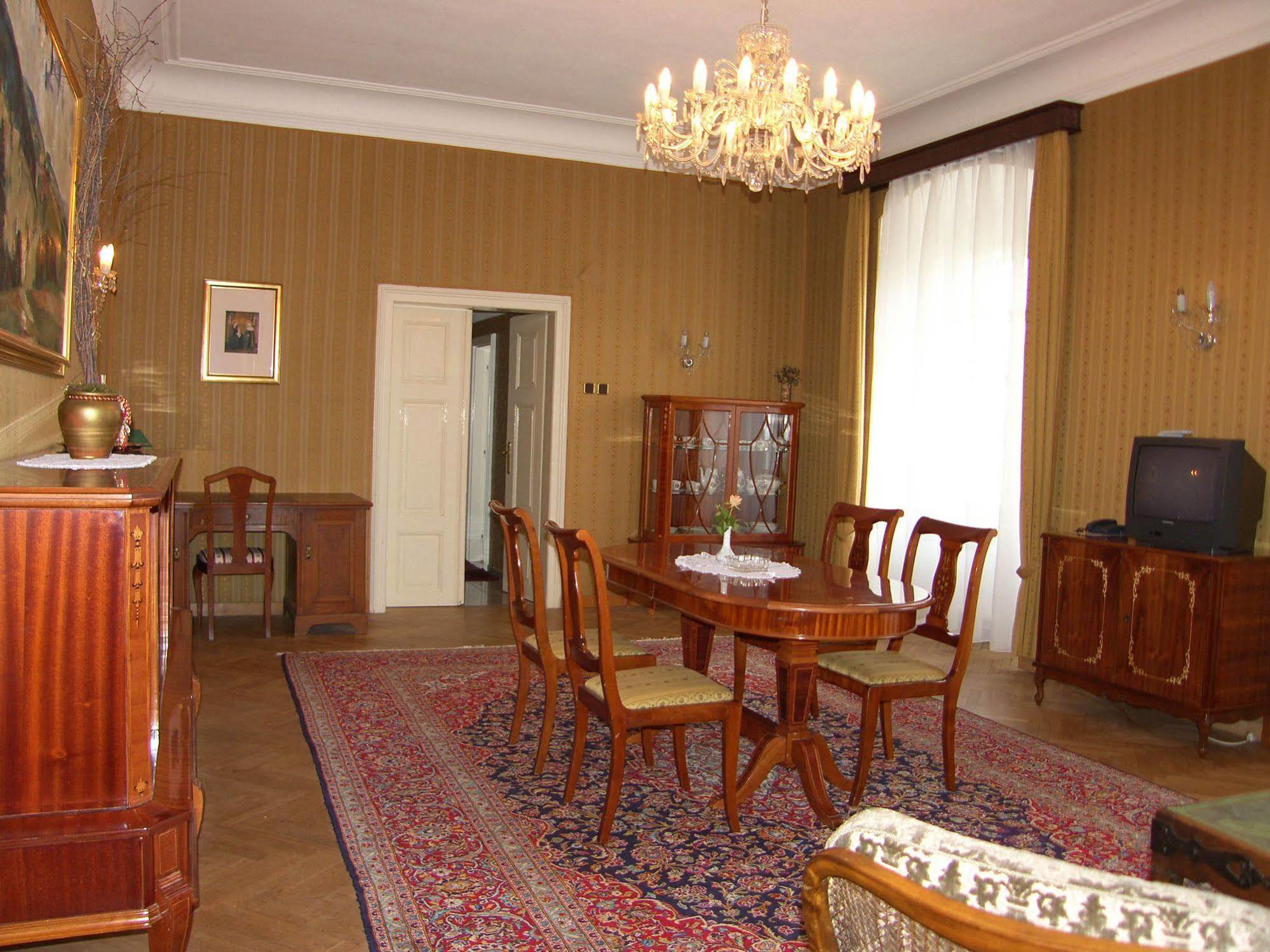 Schlosshotel Zamek Zdíkov Εξωτερικό φωτογραφία